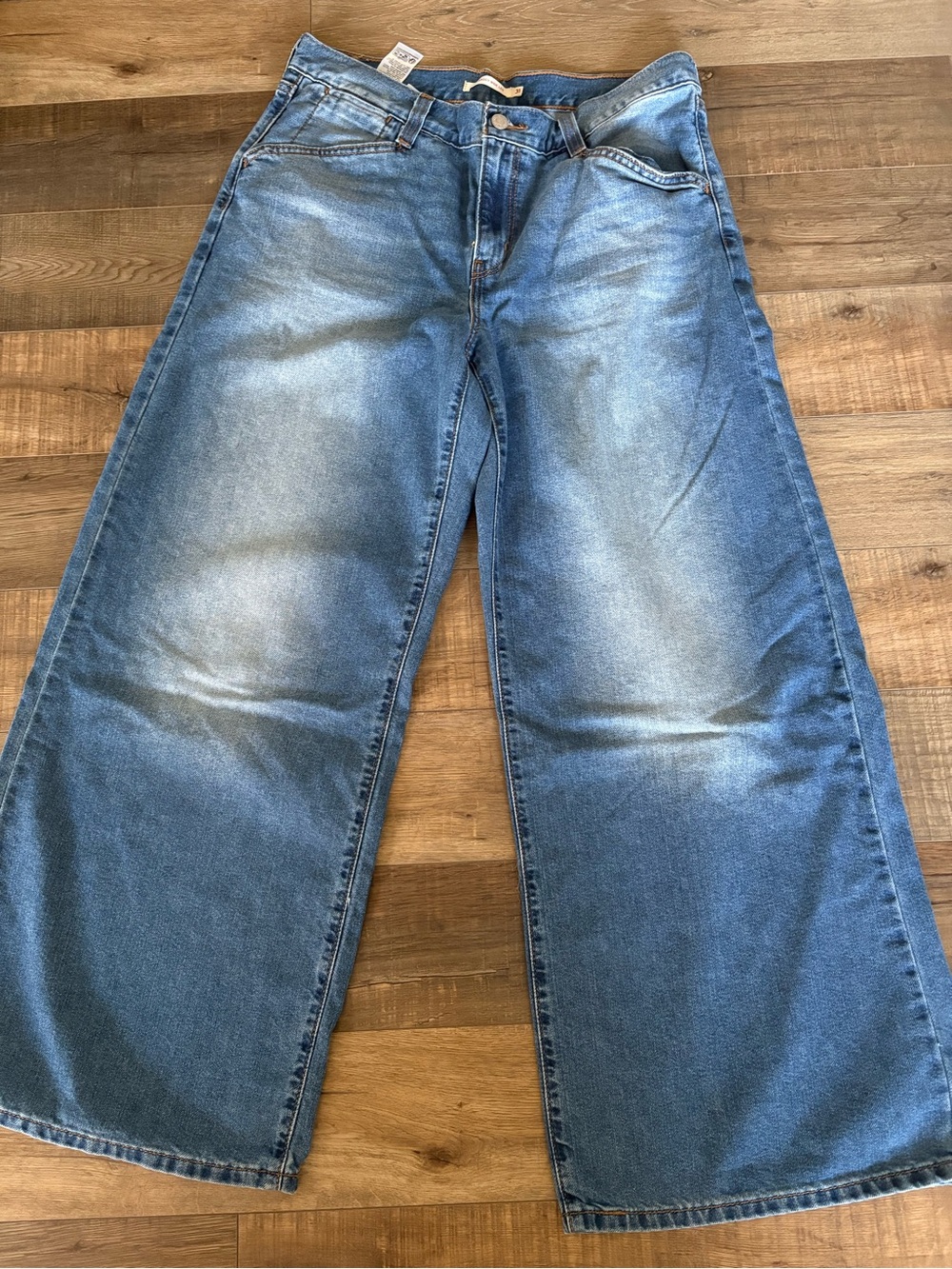 Levi's Women's Wide-Leg Blue Denim Jeans